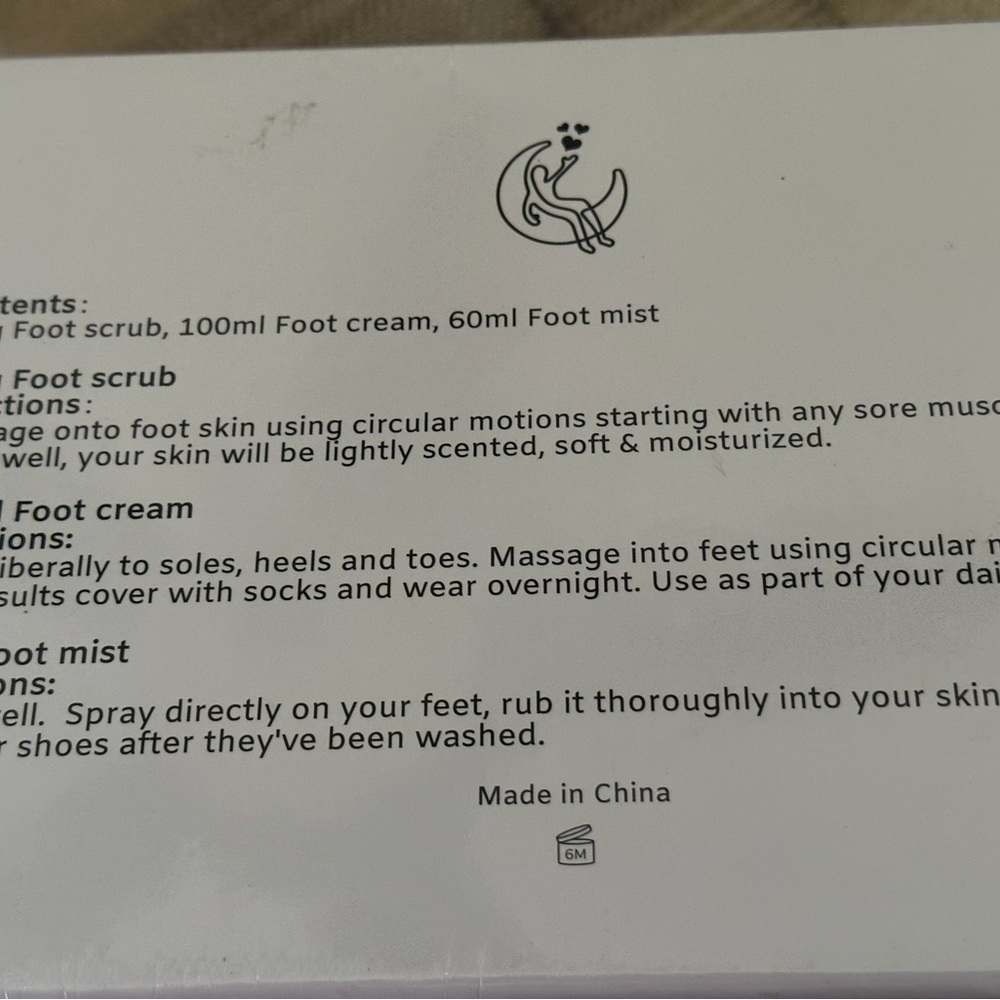 New in sealed box Natural Foot care set - Picture 2 of 2
